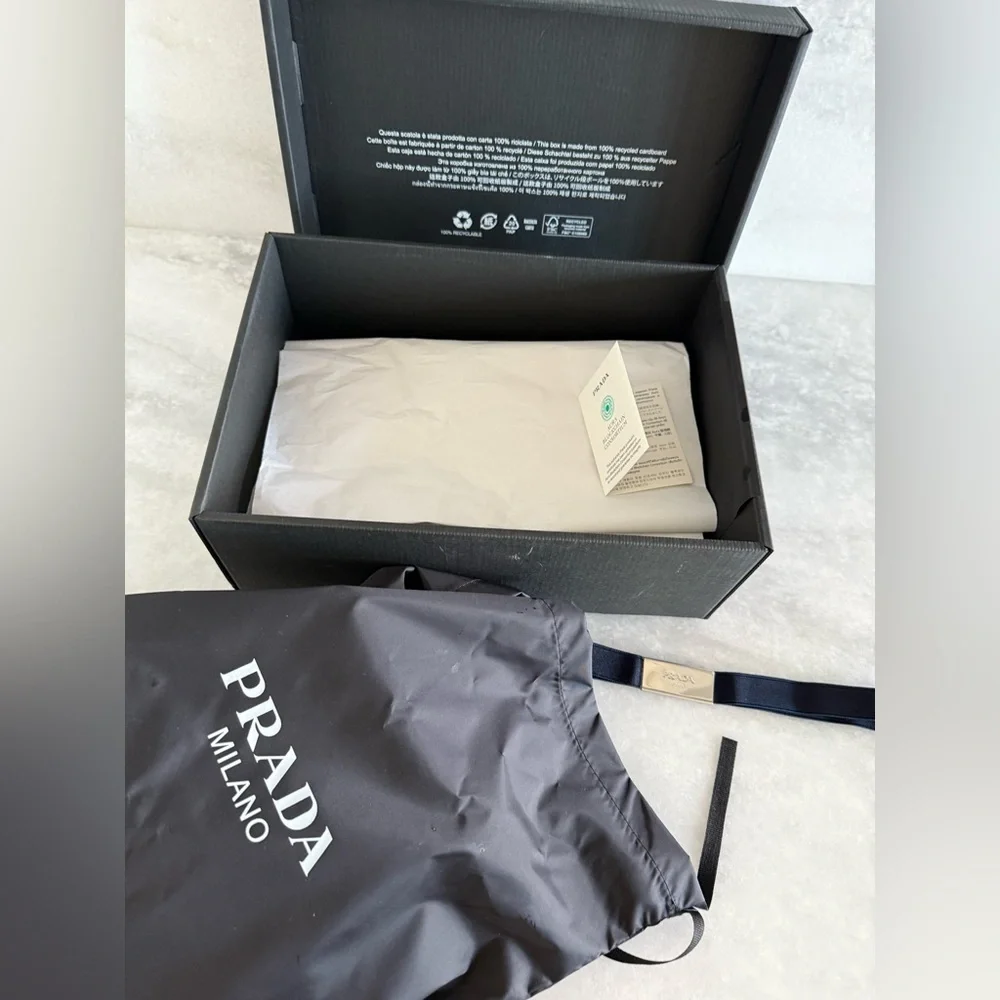 Prada Wavy Fairy Tan Beige Leather Mary Jane Strap Heels • 39 - Picture 9 of 12